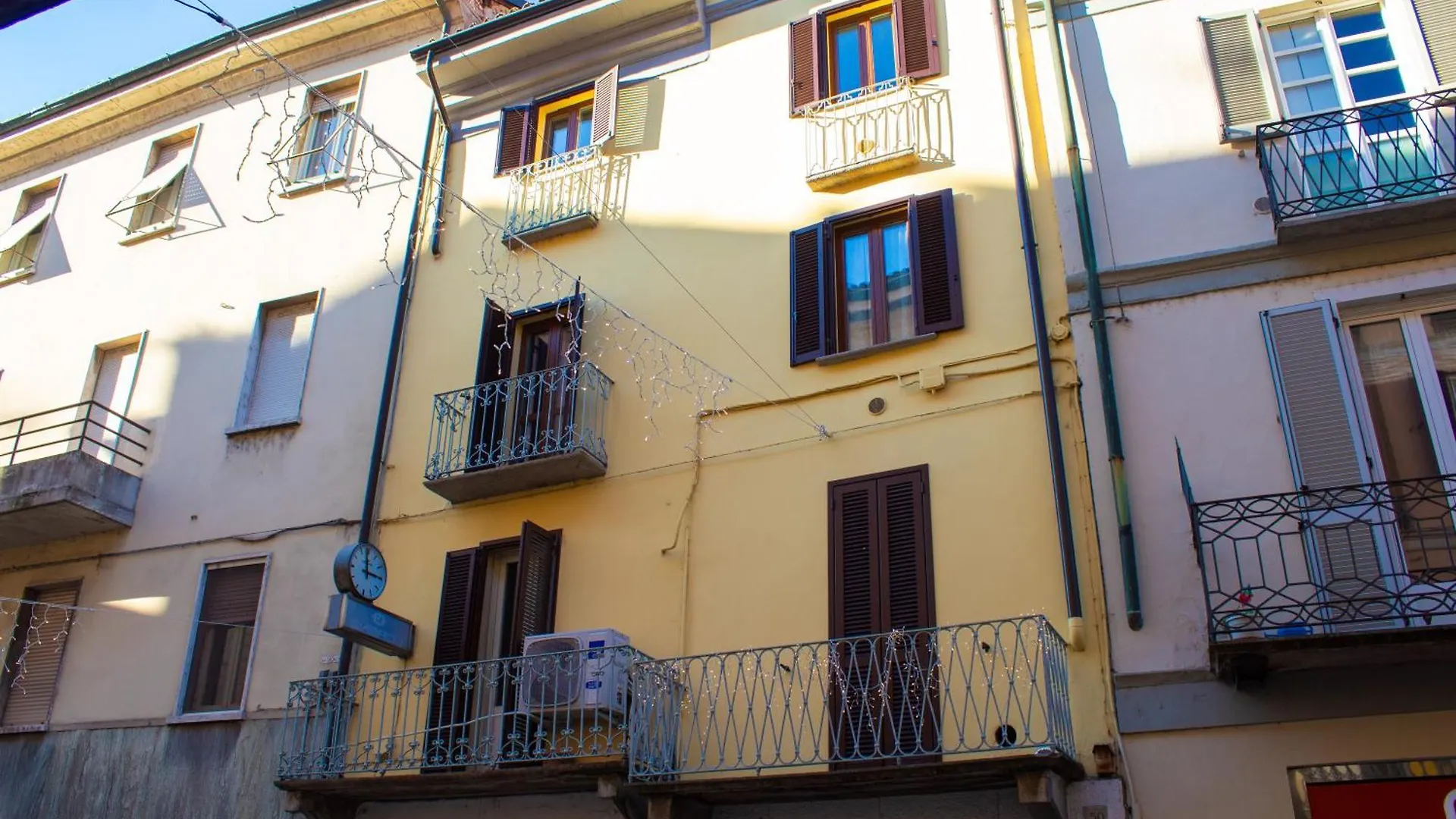 Apartment La Stanza Del Carducci 3P No Ascensore No Cucina Pavia Italy